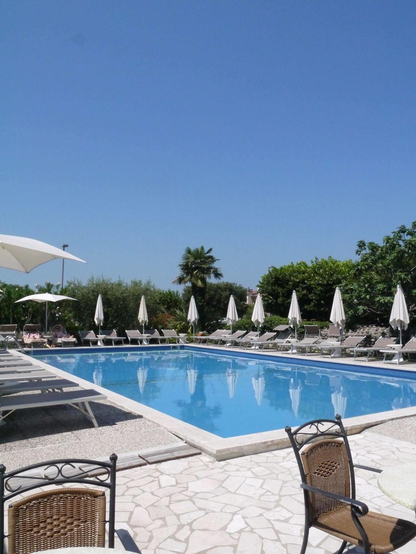 Hotel Ca' Mura Бардолино Екстериор снимка